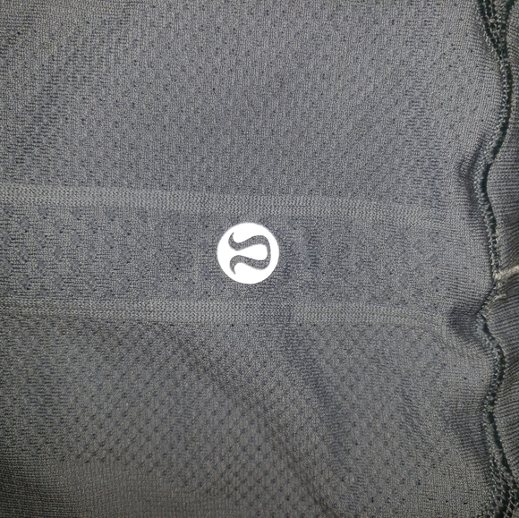 lulu🍋 swiftly short sleeve! - Picture 3 of 3